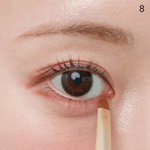 声優石飛恵里花アイメイクプロセス８