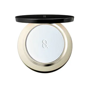 グロウ セッティング パウダー ￥8800（ケース・ブラシつき）／SUQQ