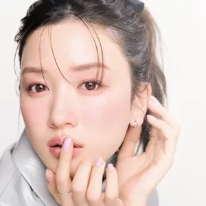 永野芽郁さん「目からうろこのびっくりテクニック（笑）」と語ったメイク術とは？ 