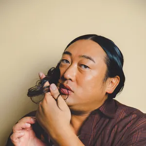 マキア　ロバート　秋山竜次　クリエイターズ・ファイル　インタビュー