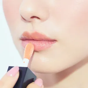 現代柄浴衣のリップメイクHOWTO　山本舞香のBeauty Script