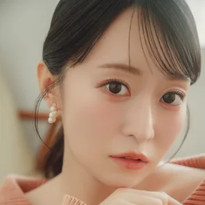 声優石飛恵里花アイメイク完成全体像