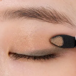 【一重メイク】トレンドアイシャドウを使ったメイクのやり方 GALLERY_1_13