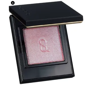 単色アイシャドウ 元乃木坂46 与田祐希 林由香里 SUQQU モノ ルック アイズ P-02