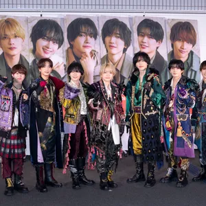 マキア　なにわ男子 LIVE TOUR 2025 'BON BON VOYAGE'　西畑大吾　大西流星　道枝駿佑　高橋恭平　長尾謙杜　藤原丈一郎　大橋和也