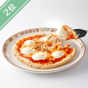 サイゼリヤ　バッファローモッツァレラのマルゲリータピザ