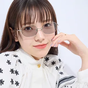 マキア　サングラス　おすすめ　選び方　Zoff　ヘアスタイル　前髪あり