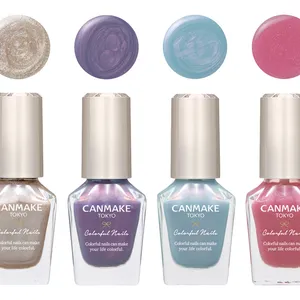 カラフルネイルズ