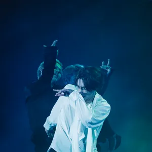 ROIROM ロイロム　浜川路己　ダンス