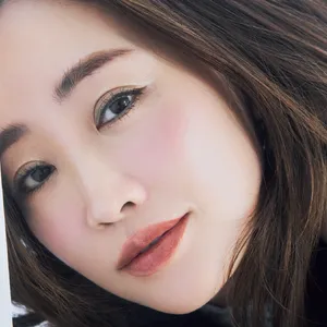 神崎 恵さん流垢抜けブラウンメイク PhotoGallery_1_1