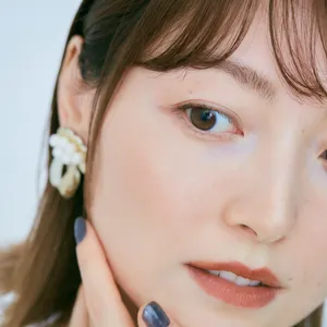 声優花澤香菜さんオフショット②