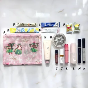 ポーチ 中身 社会人