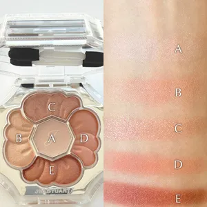 ジルスチュアート　ドレスドブルーム アイズ 03