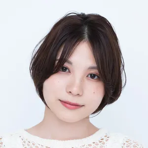 小顔　小顔ヘア　面長　ショート