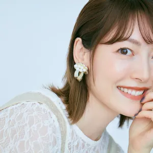 声優花澤香菜さんオフショット①