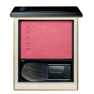 メルティング パウダー ブラッシュ 10 ￥6050／SUQQU