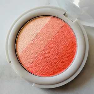 02 コーラルピンク