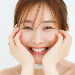 田中みな実さんのナイトルーティンを公開！ 耳用オイルでのマッサージって？