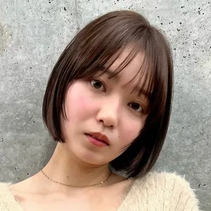 ボブ　ヘア　髪型　ヘアスタイル　大人　前髪あり