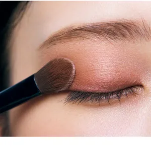 マキア　秋メイク　アイメイク　2025　元乃木坂46　与田祐希　やり方　1