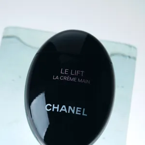 ハンドクリーム ハイブランド おすすめ シャネル ル リフト ラ クレーム マン