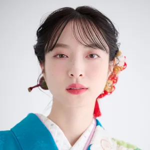 【卒業式袴ヘアアレンジ・ミディアム③】短くてもできる！ ねじりアップシニヨン