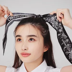 ディオール ヘアスカーフ 巻き方 使い方 