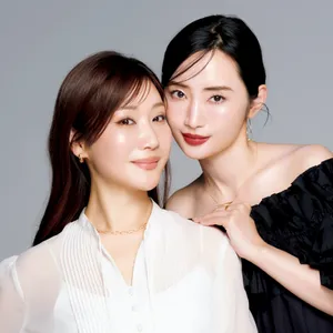 柳橋 唯さん×瀬戸麻実さんが語る、大人の肌悩みに効く“年齢詐称コンシーラー”の現在地