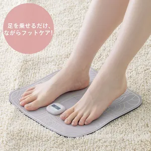 3COINS　スリコ　EMSフットケアマット