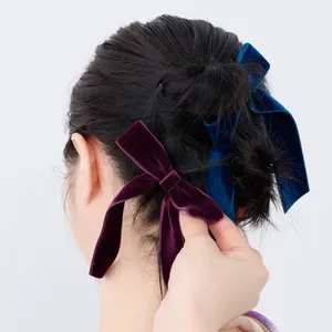 【卒業式袴ヘアアレンジ・ミディアム➁】ツンツン毛束感が可愛い♡ 韓国っぽカチモリヘア　STEP４