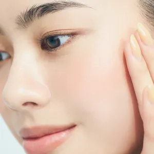 安斉星来さん　夏メイク　HOW TO MAKE-UP③