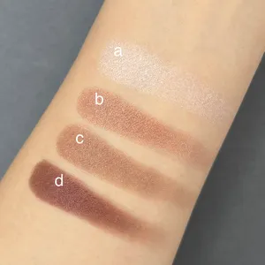 イエベにおすすめのアイシャドウ to/one ペタル フロート アイパレット 07　スウォッチ