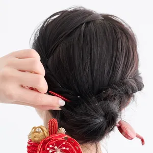 【卒業式袴ヘアアレンジ・ミディアム③】短くてもできる！ ねじりアップシニヨン　STEP５