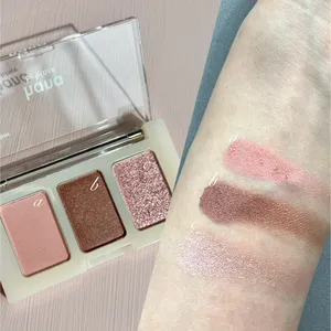 hana by hince トリプルアイパレット 02 ベリー