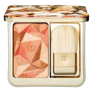 ル・レオスールデクラ 203 ￥9350／クレ・ド・ポー ボーテ