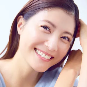 マキア　佐藤ありさ　モデル　スキンケア