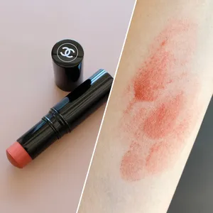 【夏コスメ2023】シャネル ボーム エサンシエル ルージュ フレ