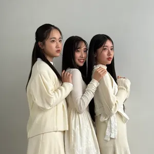 天翔愛　天翔天音　藤岡舞衣　撮影中