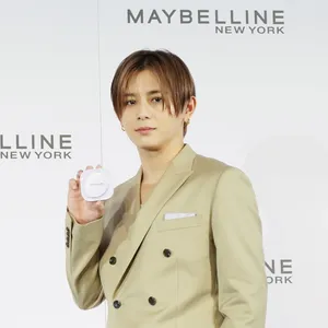 Hey! Say! JUMP 山田涼介さん MAYBELLINE NEW YORK（メイベリン ニューヨーク）「SP ステイ クリームパクト ファンデーション」