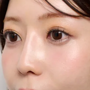 クリスマスコフレ 2025　RMK ブリーズ ブリス エスケープ アイズ＆ブラッシュ パレット　塗ってみた