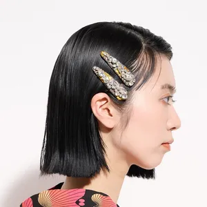 浴衣ヘアアレンジ ボブ サイドパート　右サイド