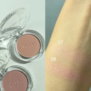 ネーミング フラッフィーパウダーブラッシュ スウォッチ