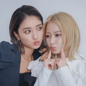 山本舞香×みちょぱの二度目ましての仲良し対談③