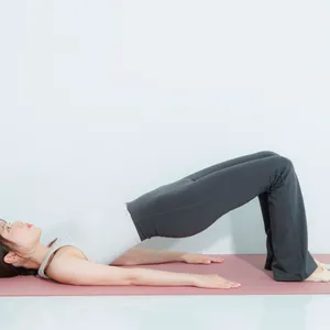 声優石原夏織 ピラティス ペルビックカール